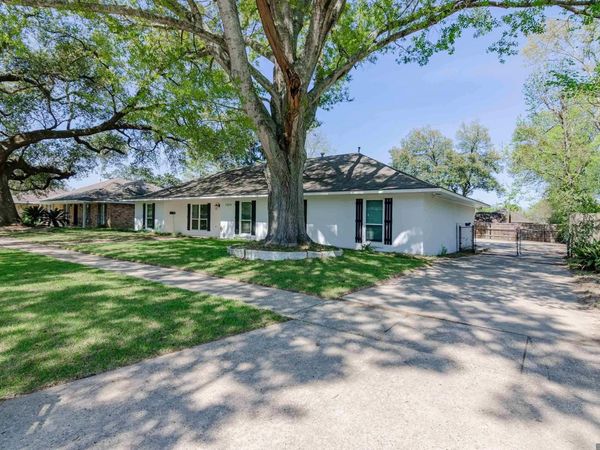 11673 Rue Villantray, Baton Rouge, LA 70810