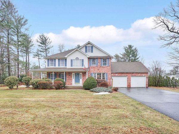 10 Marla Circle, Westfield, MA 01085