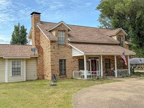 2382 Crystal Drive , Athens, TX 75752
