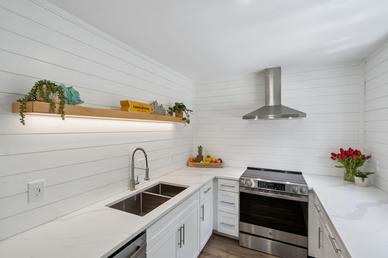 16 Twin Oaks Lane Photo 15