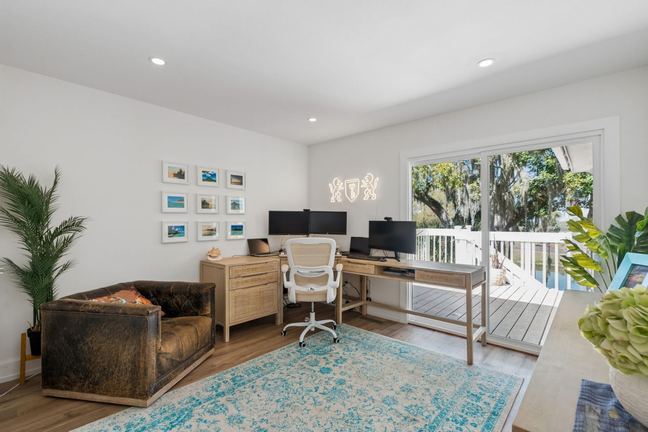 16 Twin Oaks Lane Photo 27