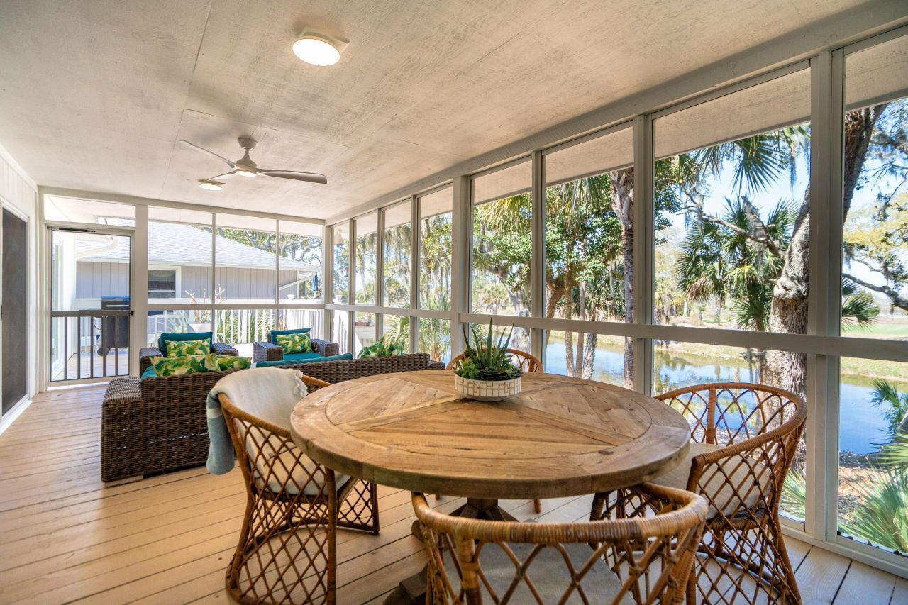 16 Twin Oaks Lane Photo 37