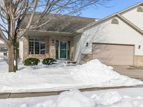 4801 N FALLVIEW LANE, Appleton, WI 54913