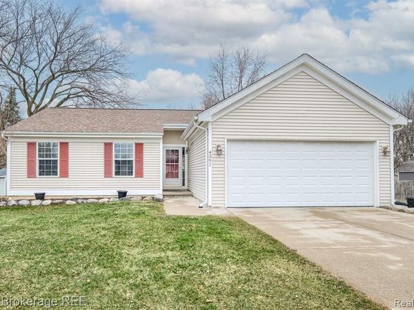 4391 Eagle Lane, Burton, MI 48519