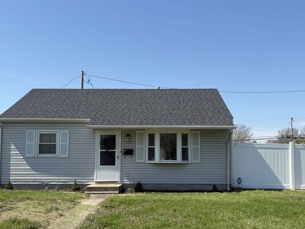 935 Keough Drive E, Murphysboro, IL 62966