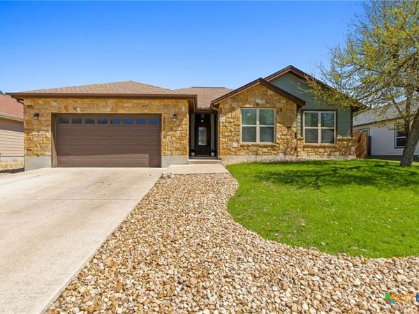 3905 Clinton Lane , Lago Vista, TX 78645