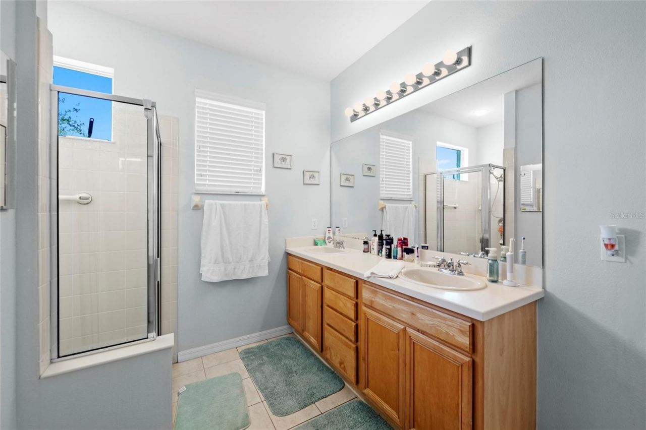 7708 32nd Street E, Sarasota, FL 34243 Photo