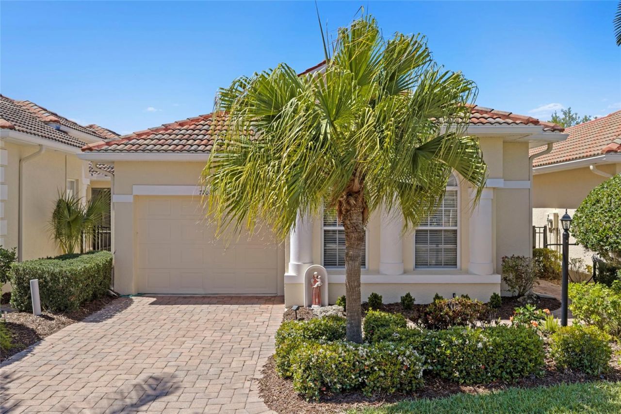 7708 32nd Street E, Sarasota, FL 34243 Photo