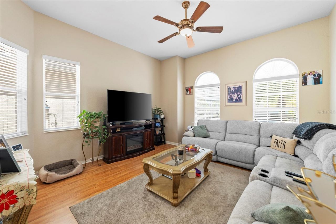 7708 32nd Street E, Sarasota, FL 34243 Photo