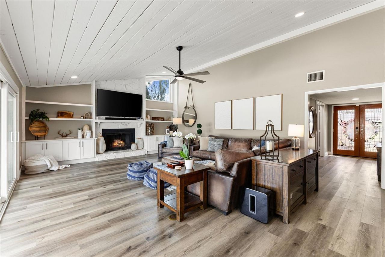 4009 Priory Circle, Tampa, FL 33618 Photo