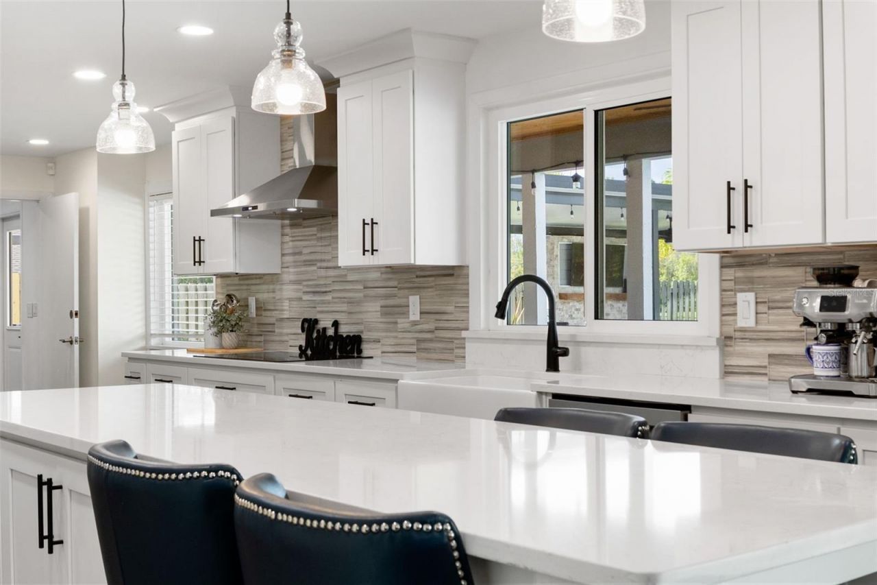 4009 Priory Circle, Tampa, FL 33618 Photo