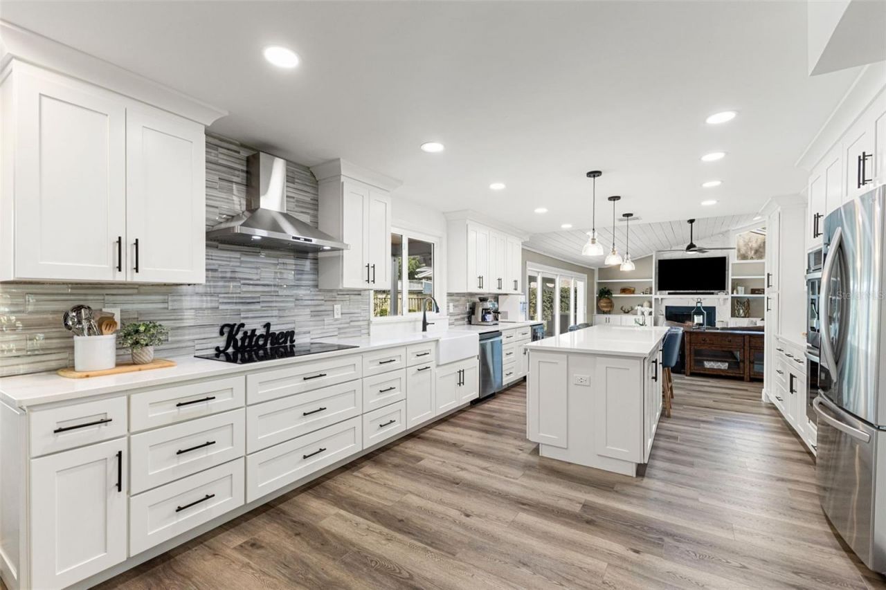 4009 Priory Circle, Tampa, FL 33618 Photo