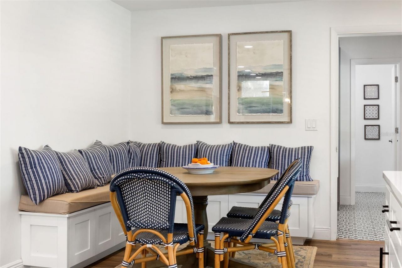 4009 Priory Circle, Tampa, FL 33618 Photo