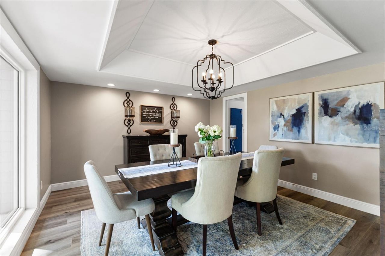 4009 Priory Circle, Tampa, FL 33618 Photo