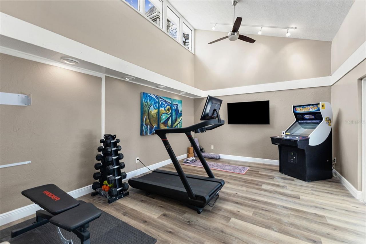 4009 Priory Circle, Tampa, FL 33618 Photo