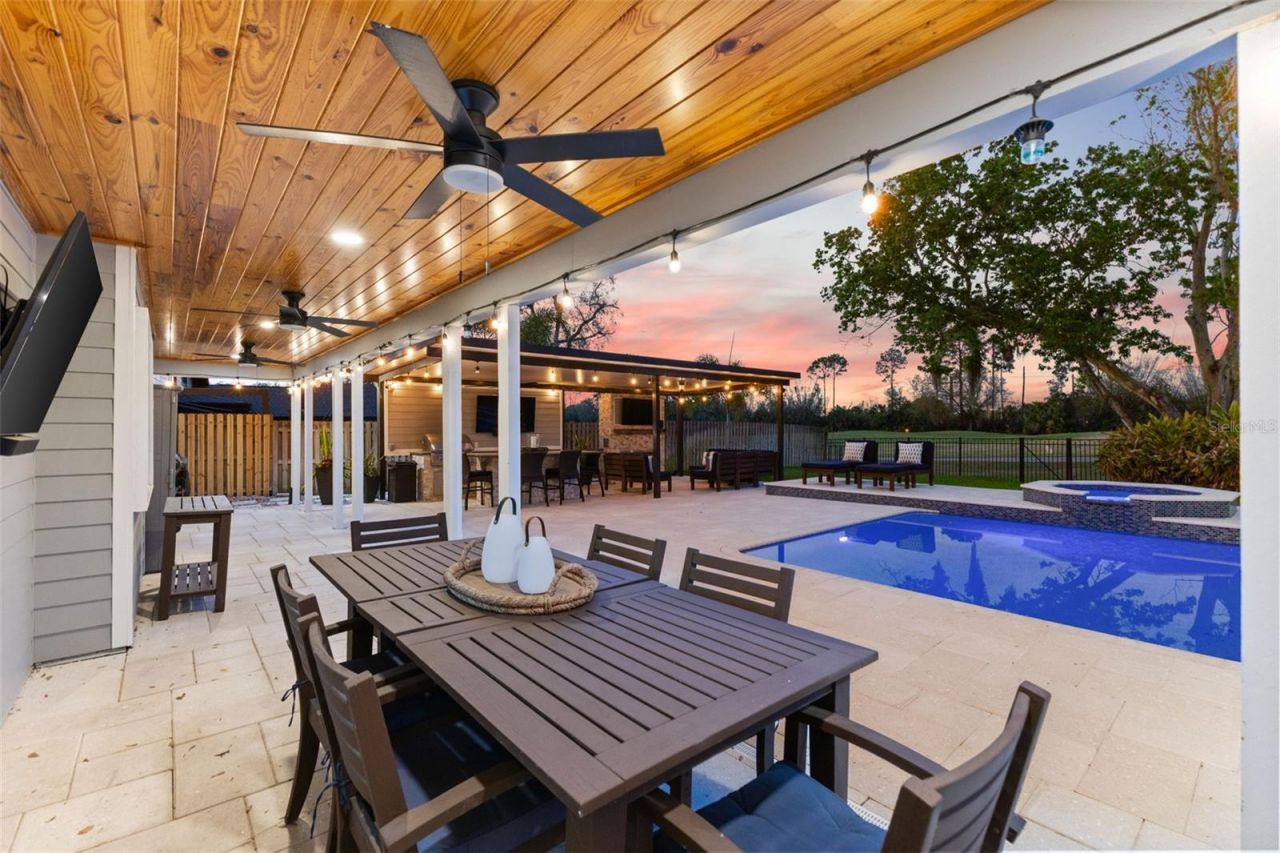 4009 Priory Circle, Tampa, FL 33618 Photo