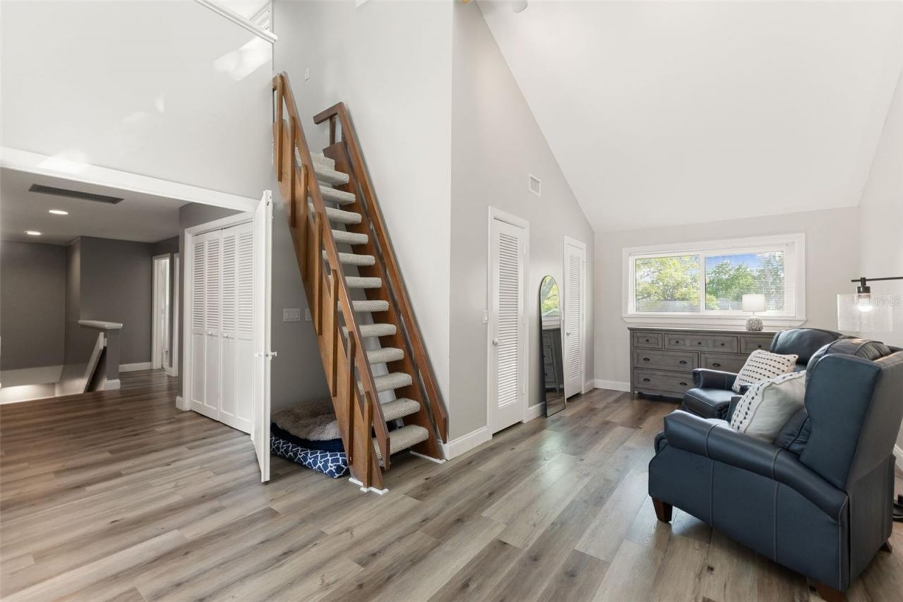 4009 Priory Circle, Tampa, FL 33618 Photo