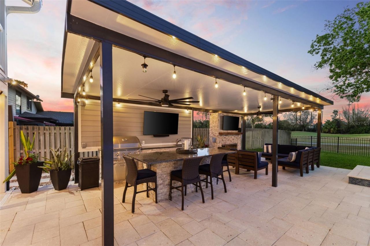 4009 Priory Circle, Tampa, FL 33618 Photo