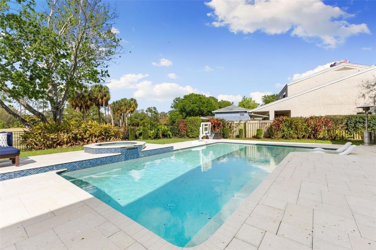 4009 Priory Circle, Tampa, FL 33618 Photo