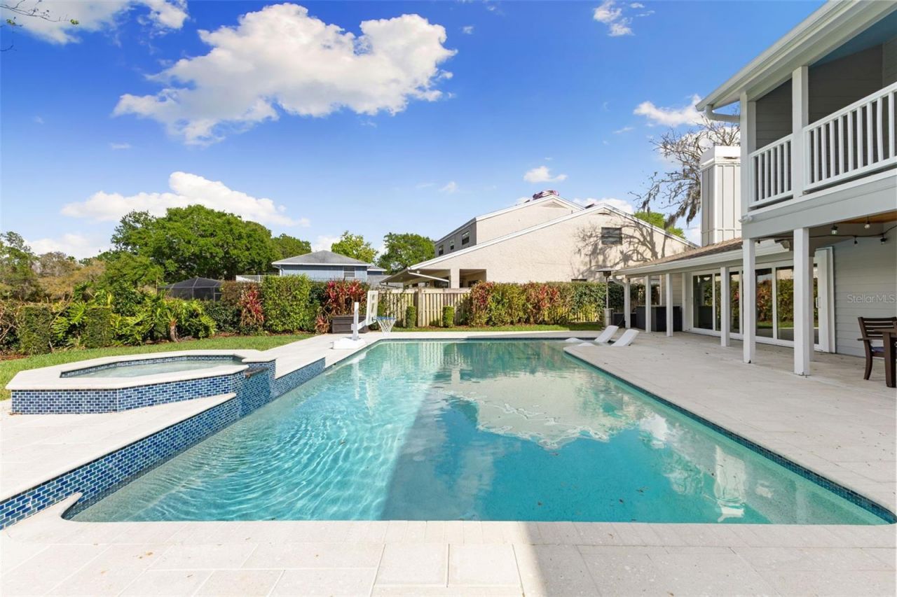 4009 Priory Circle, Tampa, FL 33618 Photo