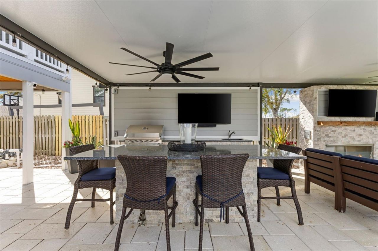 4009 Priory Circle, Tampa, FL 33618 Photo