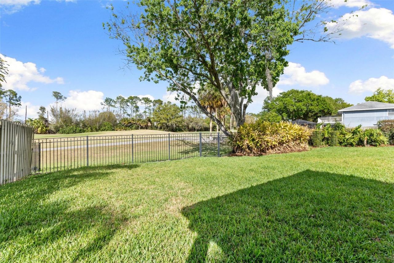 4009 Priory Circle, Tampa, FL 33618 Photo