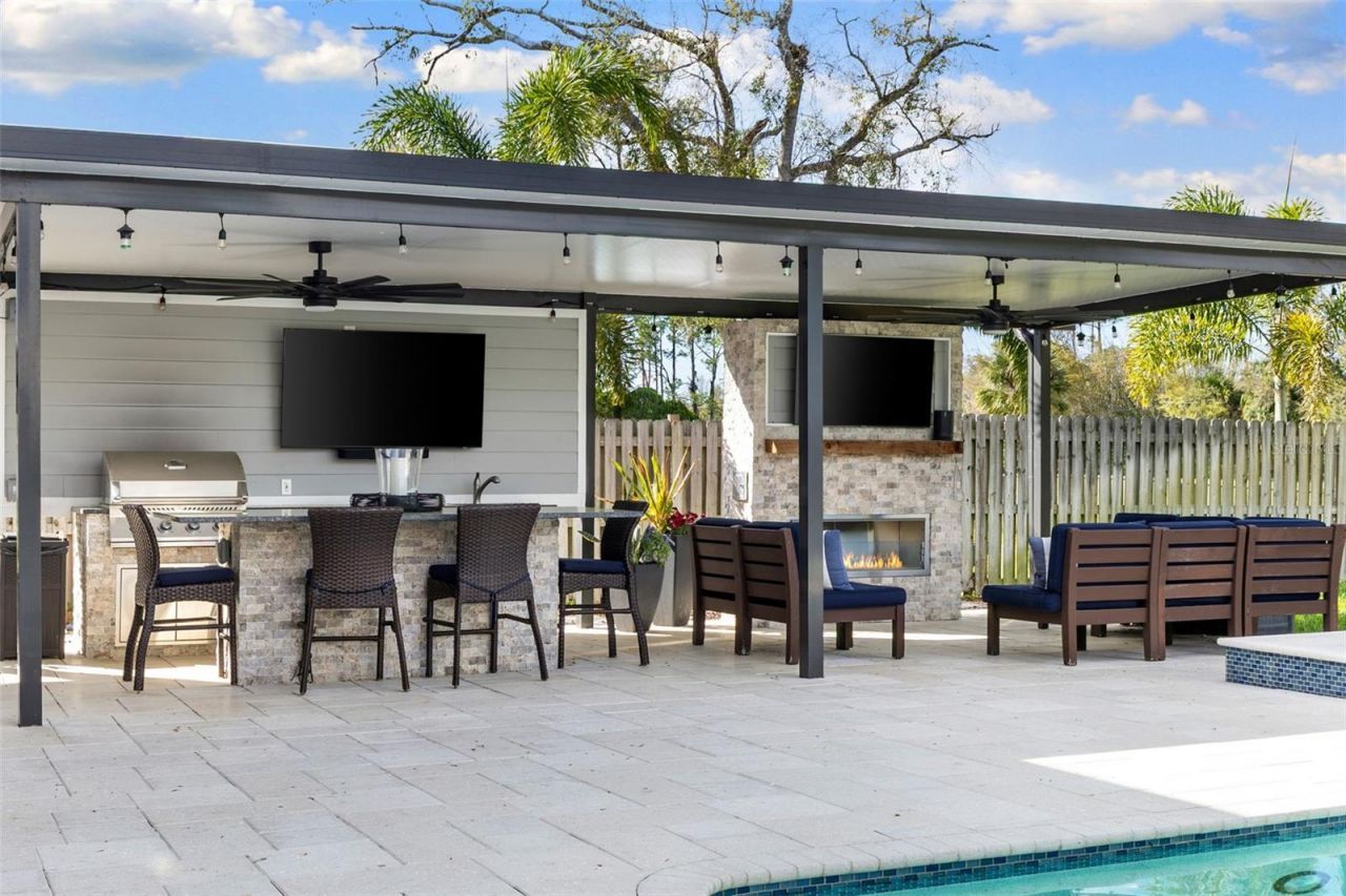 4009 Priory Circle, Tampa, FL 33618 Photo