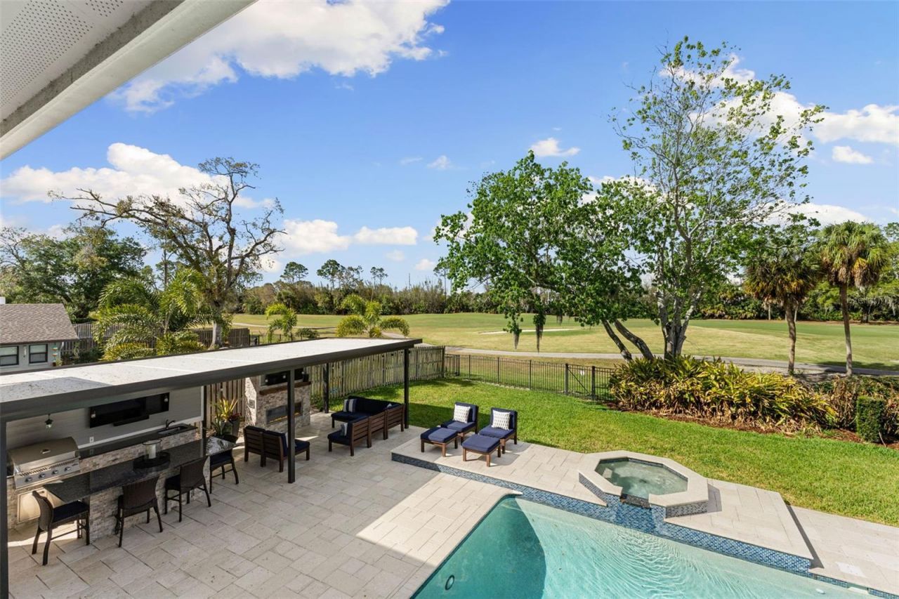 4009 Priory Circle, Tampa, FL 33618 Photo