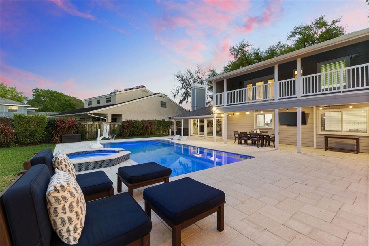 4009 Priory Circle, Tampa, FL 33618 Photo