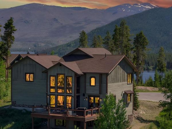 560 County Road 662 , Grand Lake, CO 80447