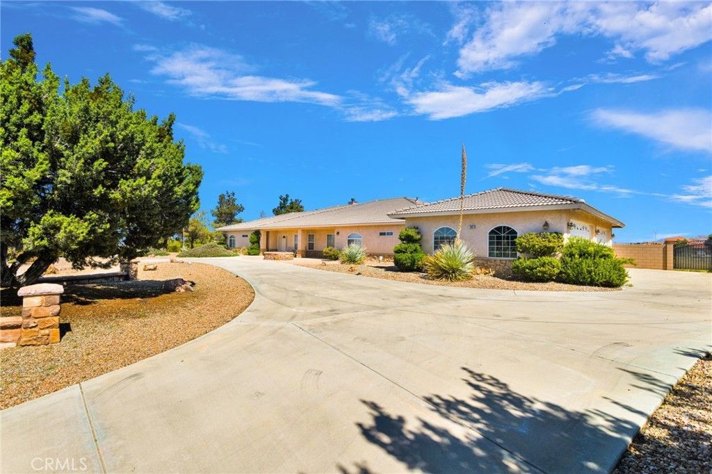 7091 Coriander, Oak Hills, CA 92344 Main Photo