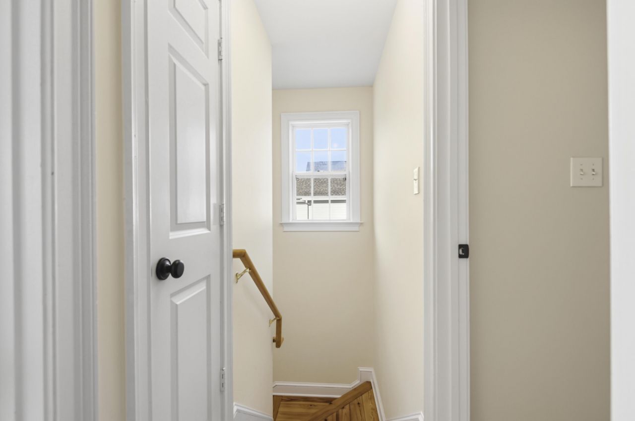 1124 5th Avenue Photo 17