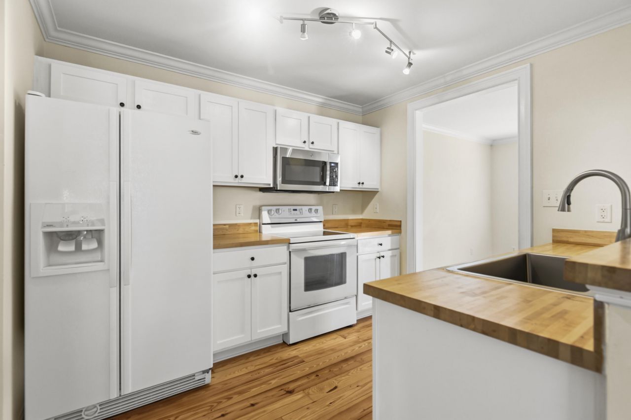 1124 5th Avenue Photo 9