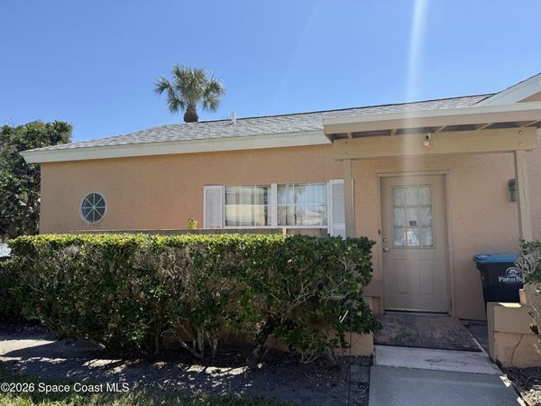 1490 Malibu Circle NE , Unit 112, Palm Bay, FL 32905