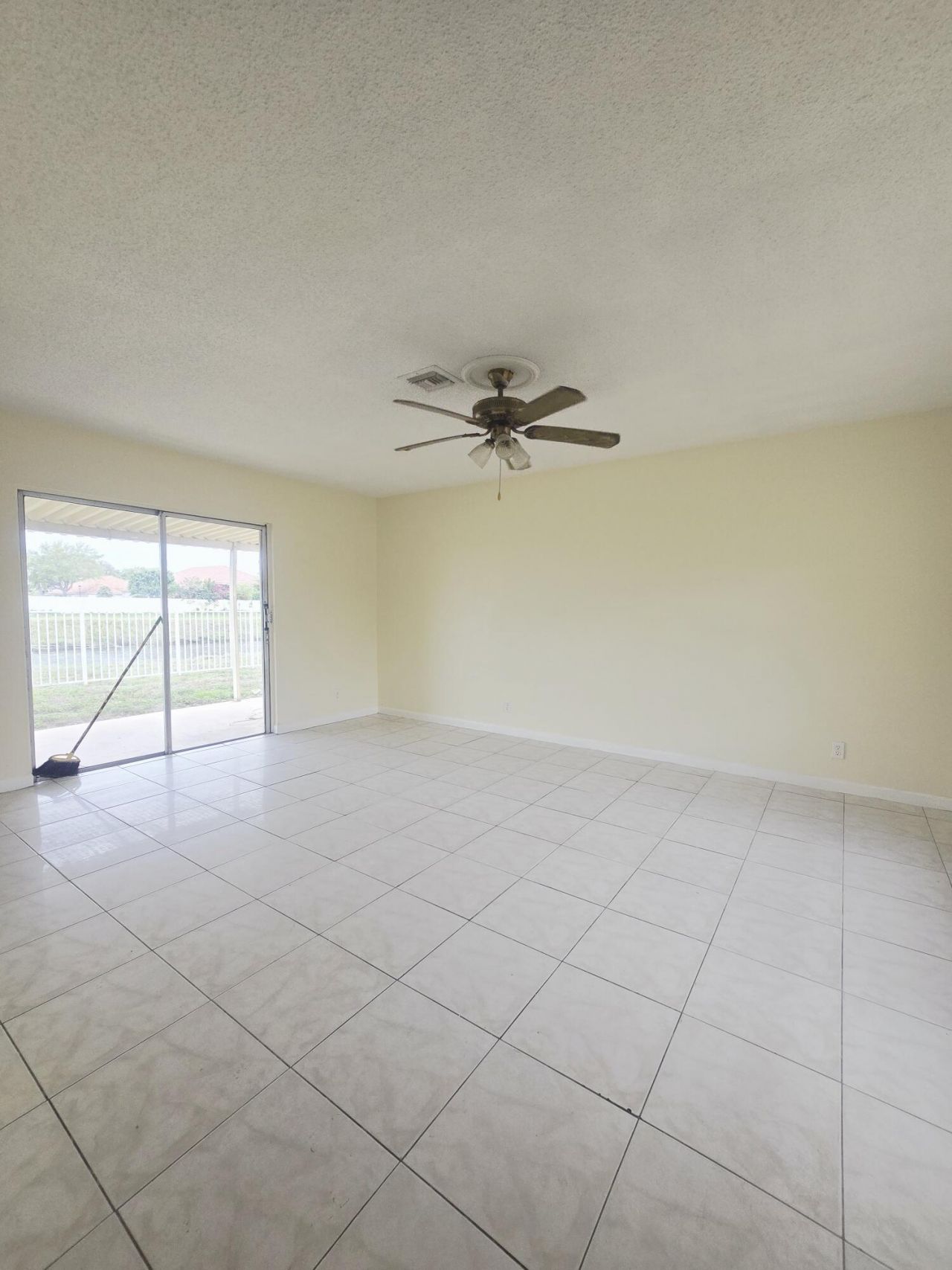 3196 49th Lane S, Lake Worth Beach, FL 33461 Photo