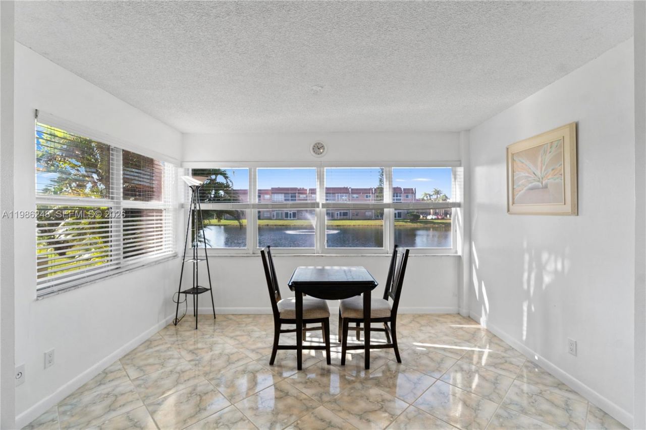 9540 Sunrise Lakes Blvd , Unit 103, Sunrise, FL 33322 Photo