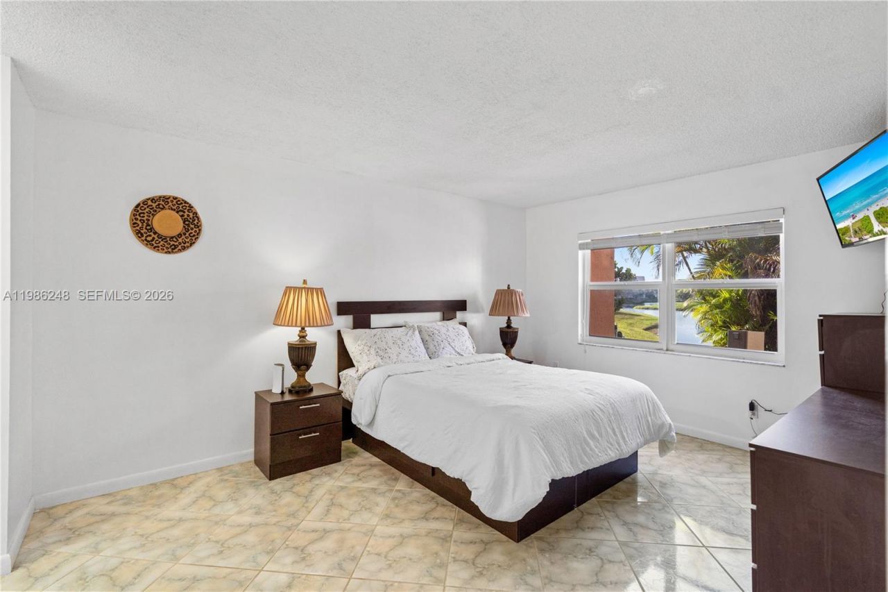 9540 Sunrise Lakes Blvd , Unit 103, Sunrise, FL 33322 Photo