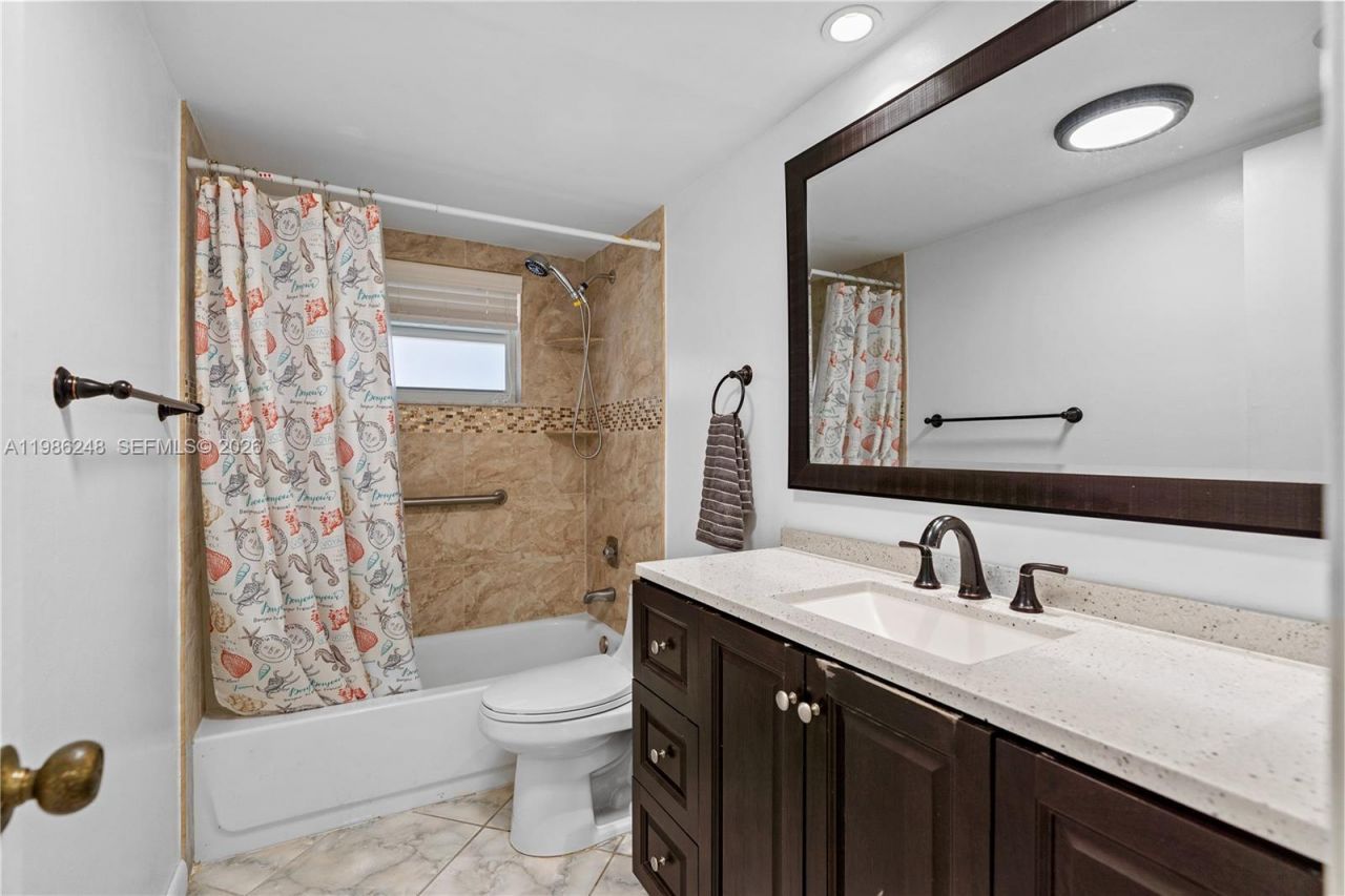 9540 Sunrise Lakes Blvd , Unit 103, Sunrise, FL 33322 Photo