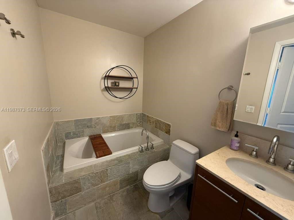 2641 N Flamingo Rd, Unit 2607N, Sunrise, FL 33323 Photo