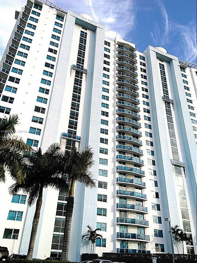 2641 N Flamingo Rd, Unit 2607N, Sunrise, FL 33323 Photo