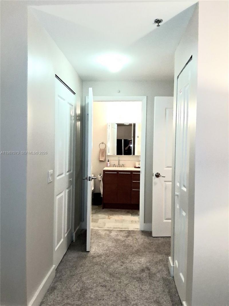 2641 N Flamingo Rd, Unit 2607N, Sunrise, FL 33323 Photo