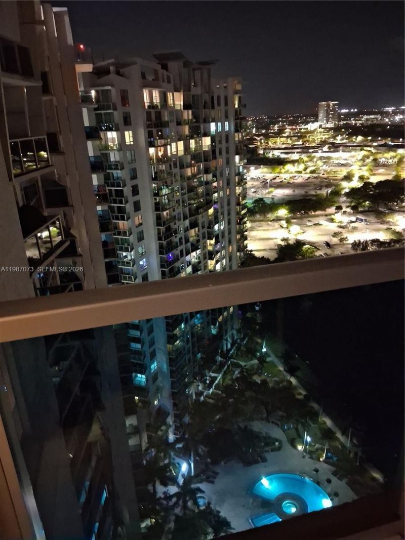 2641 N Flamingo Rd, Unit 2607N, Sunrise, FL 33323 Photo