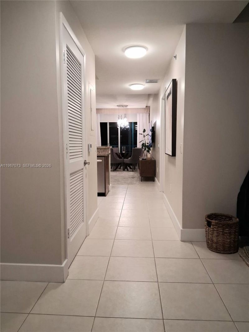 2641 N Flamingo Rd, Unit 2607N, Sunrise, FL 33323 Photo