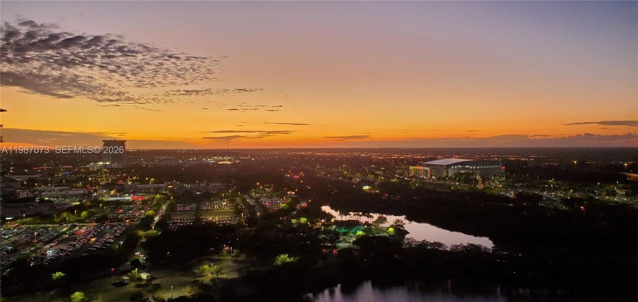 2641 N Flamingo Rd, Unit 2607N, Sunrise, FL 33323 Photo