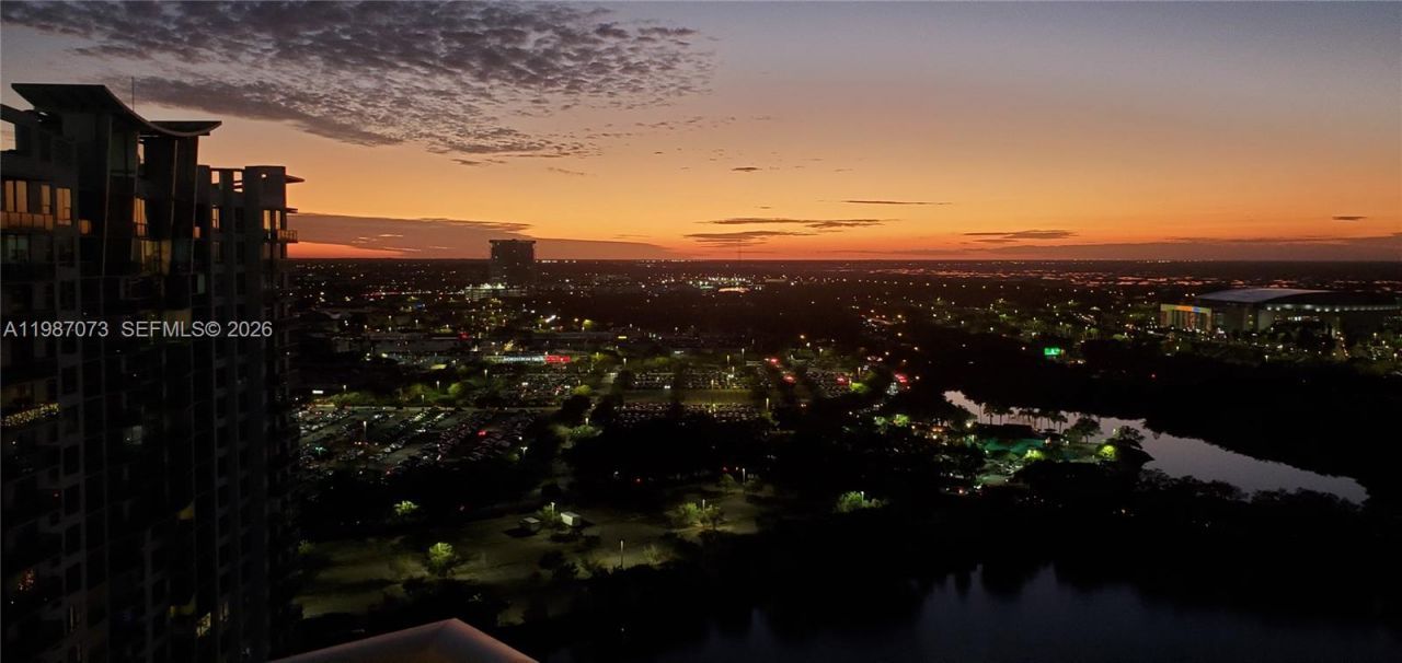 2641 N Flamingo Rd, Unit 2607N, Sunrise, FL 33323 Photo