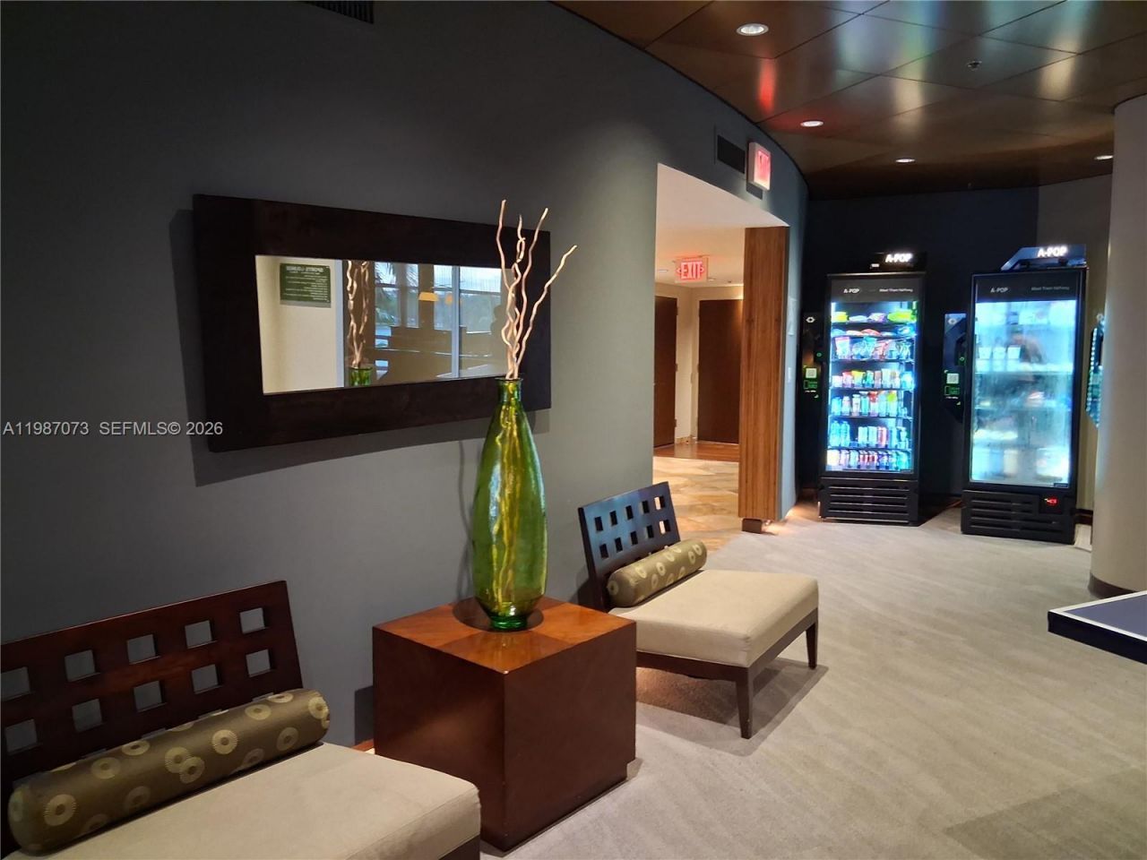 2641 N Flamingo Rd, Unit 2607N, Sunrise, FL 33323 Photo