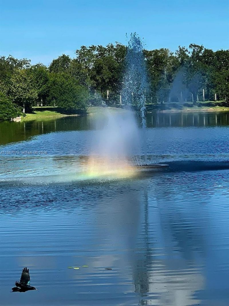 2641 N Flamingo Rd, Unit 2607N, Sunrise, FL 33323 Photo