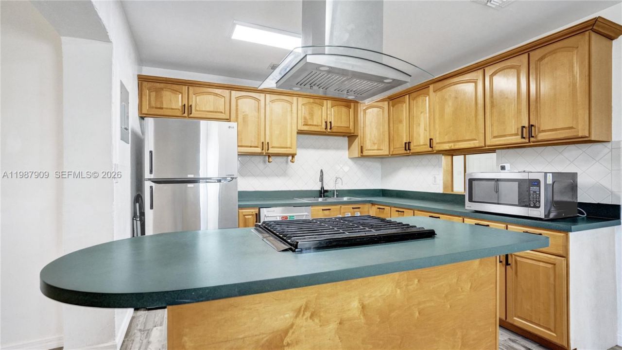 1007 N 31st Rd, Hollywood, FL 33021 Photo