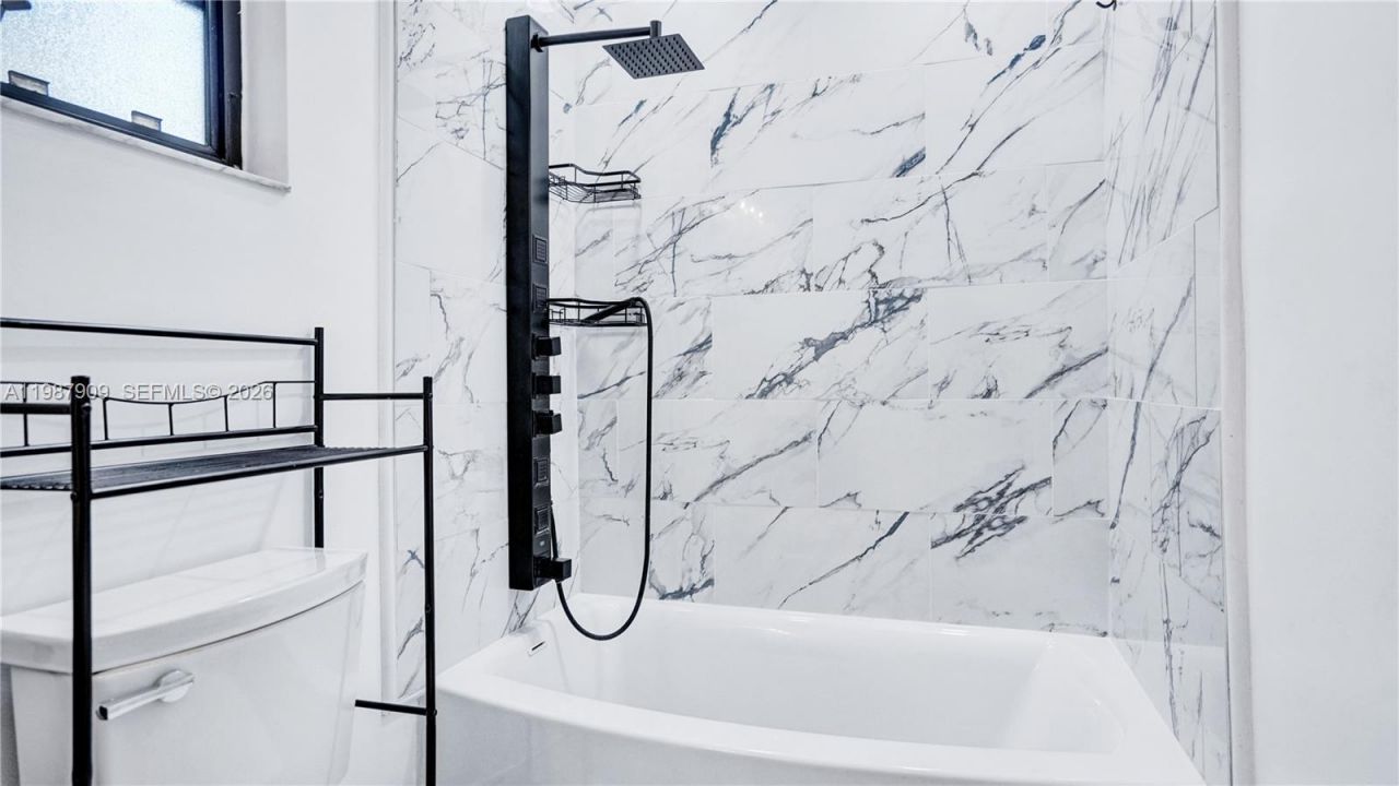 1007 N 31st Rd, Hollywood, FL 33021 Photo