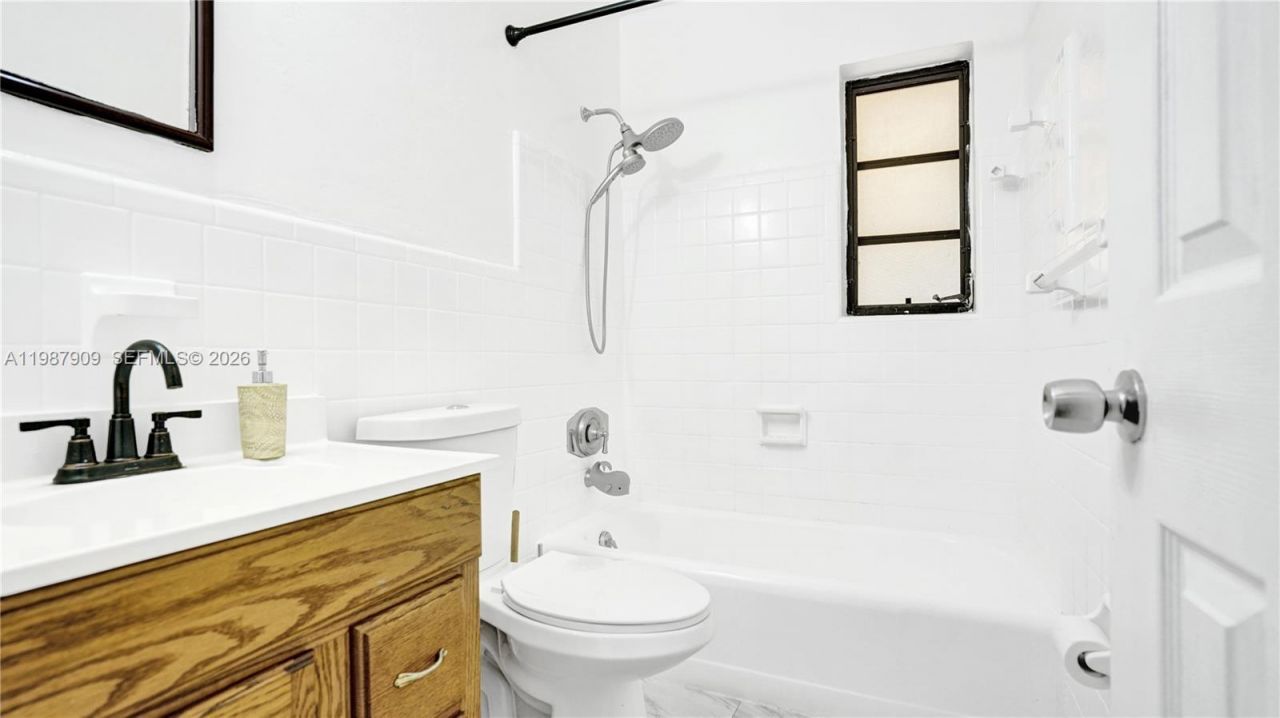 1007 N 31st Rd, Hollywood, FL 33021 Photo
